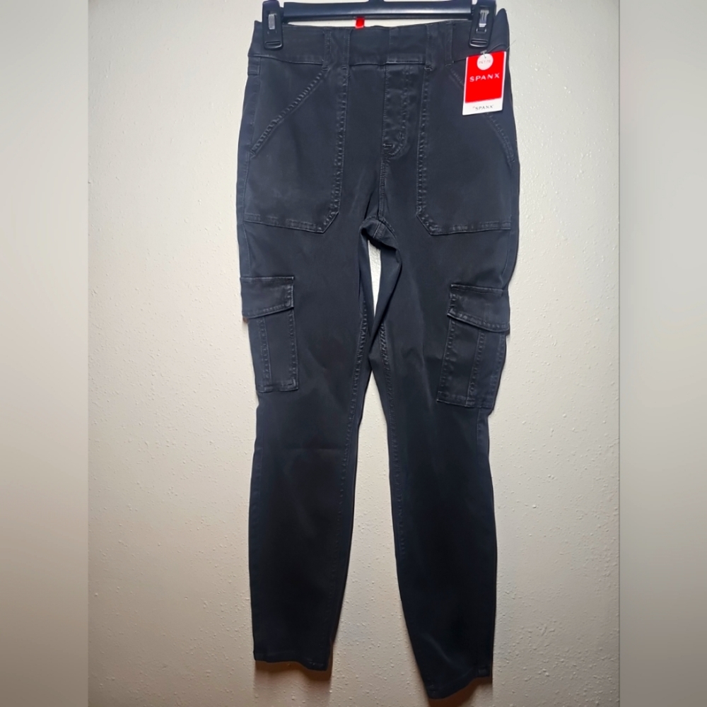 Spanx pants medium